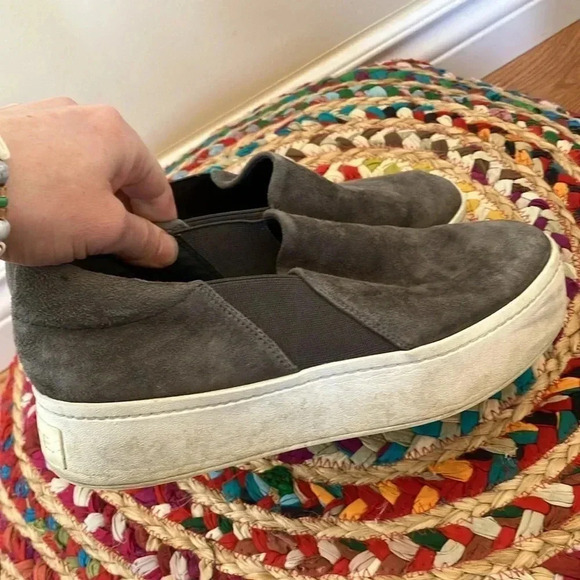 Vince grey  suede leather slip on shoes sneakers - Picture 2 of 7